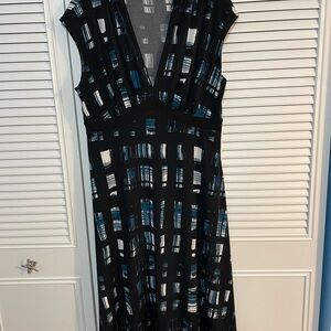 G.H. Bass & Co. Black V-Neck Midi Dress with Blue and White Brushstroke Print